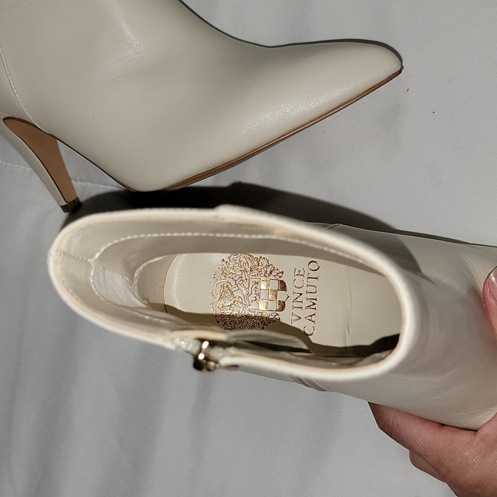 Vince Camuto Booties - Picture 4 of 5